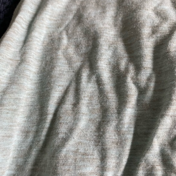 GUC Lululemon tank - Picture 4 of 6